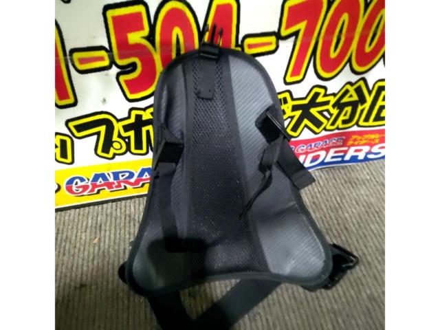メーカー不明 レッグポーチ