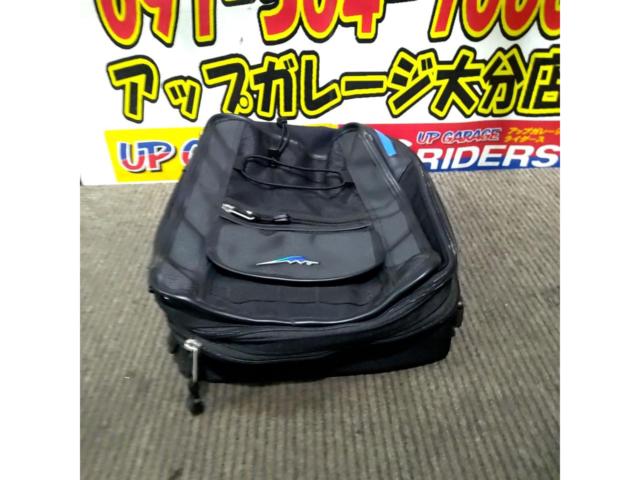 KUSHITANI マグネットタンクバッグ