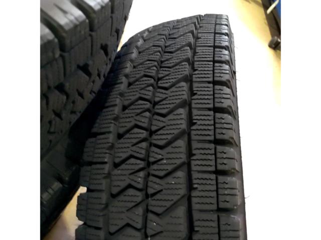 【別倉庫にて保管中、発送までにお時間いただきます!】BRIDGESTONE BLIZZAK VL10