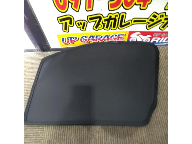 【キックス】メーカー不明 サンシェードマグネットタイプ