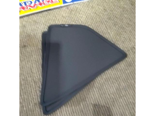 【キックス】メーカー不明 サンシェードマグネットタイプ