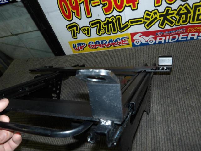 【マーチ/K13】メーカー不明 シートレール+フルバケ用ステーセット