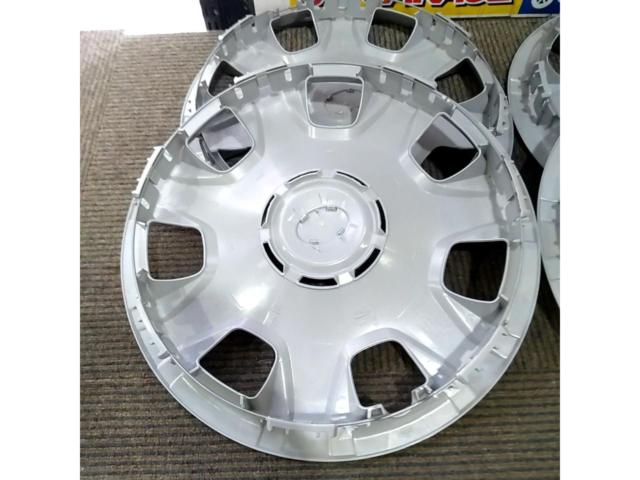 トヨタ(TOYOTA) 200系ハイエース純正ホイールキャップ