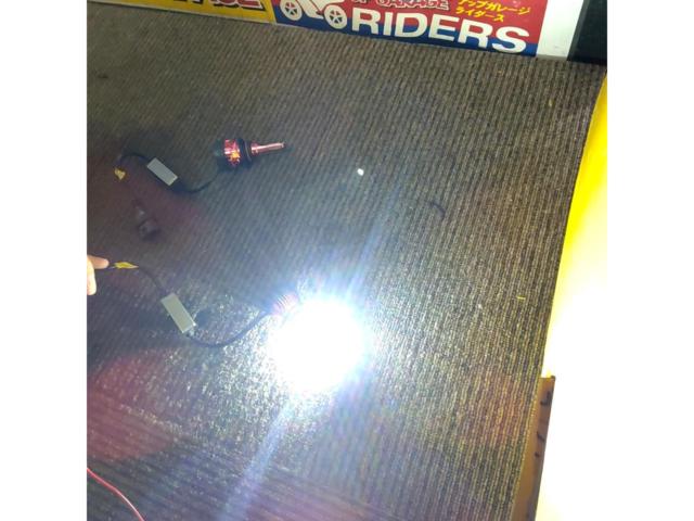 Unknown Manufacturer
LED bulb
[9006 / HB4]