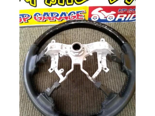 【200系ハイエース7型】TOYOTA(トヨタ) ダークプライム2純正ステアリング