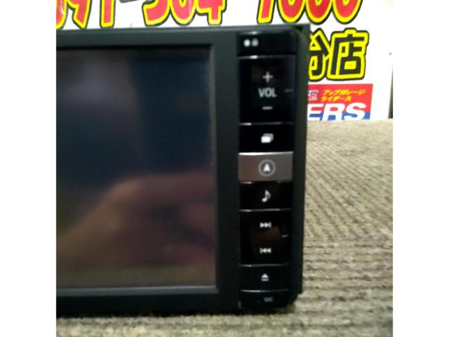 DAIHATSU純正 NSZN-W62