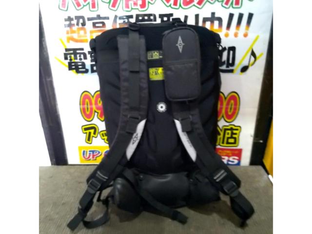 POINT65  BOBLBEE 25L GTX バックパック + オプションポーチ