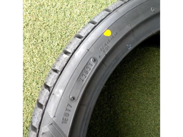【スタッドレスタイヤ4本】GOODYEAR(グッドイヤー) ICE NAVI 8 225/40R18