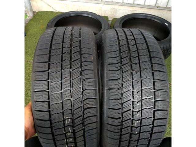 【スタッドレスタイヤ4本】GOODYEAR(グッドイヤー) ICE NAVI 8 225/40R18