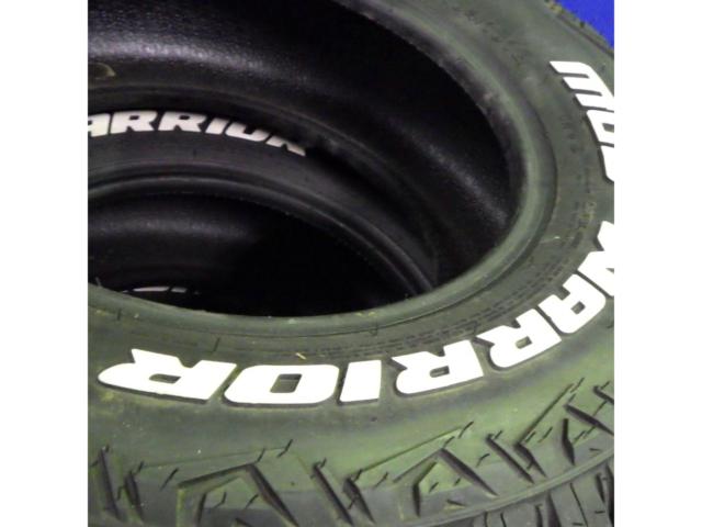 Set of 5 tires only: MONSTA
MUD
WARRIOR
M / T
235/70R16
104 / 101Q
LT
RWL
Made in 2024
