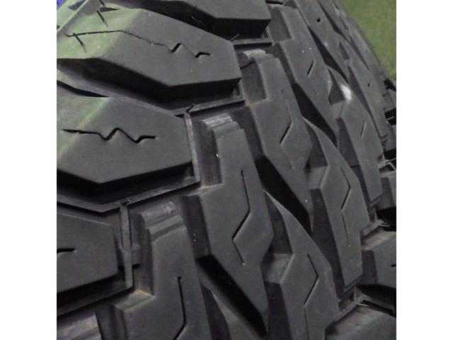Set of 5 tires only: MONSTA
MUD
WARRIOR
M / T
235/70R16
104 / 101Q
LT
RWL
Made in 2024