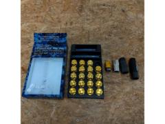 Kics
LEGGDURA
RACING
Shell
Type
Lock
&amp;
Nut
Set
20 pcs set