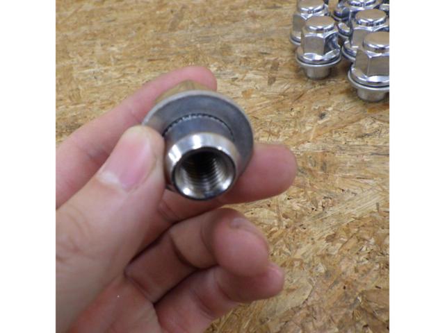 【トヨタ純正】取付ナット M14/P1.5/20個/メッキ