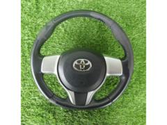 トヨタ純正(TOYOTA)ステアリング★ヴィッツ/130系★