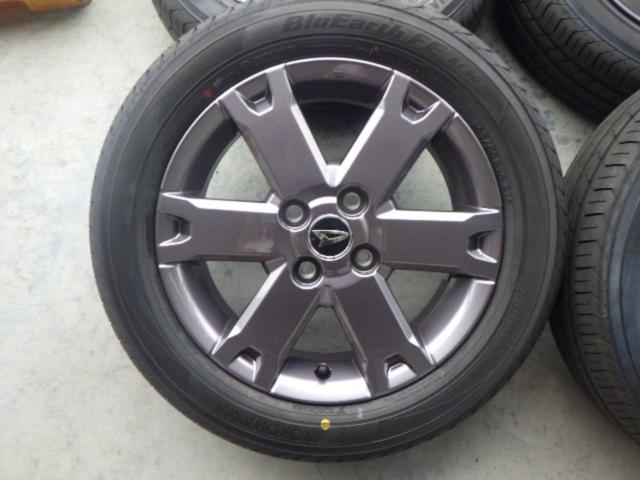 ダイハツ純正 タフト純正スポークホイール  + YOKOHAMA BluEarth FE AE30