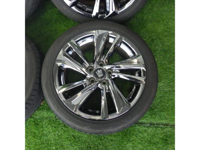トヨタ純正 クラウンRS/220系(後期)スパッタリングアルミホイール+Hankook Ventus S1 evo3【225/45R18 2025年製】