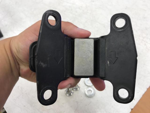 スバル純正 BRZ/ZD8純正ミッションマウント 