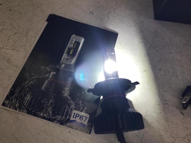 NZ LIGHTNING X5 LEDバルブ/H4