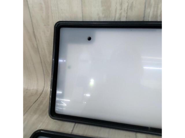 Inoue Industries/Perfect
LED backlit license plate
For ordinary cars
2 pieces set