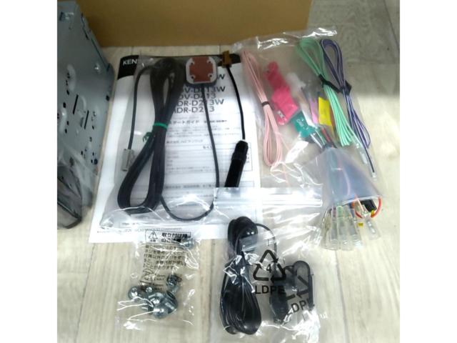 KENWOOD
MDR-D213
■
180mm size
Multilingual support