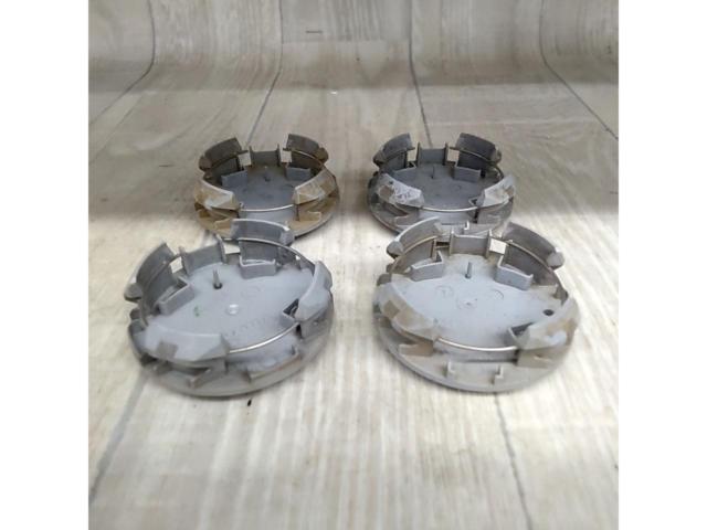 【トヨタ純正】  オーナメントキャップ(センターキャップ)  4枚セット  外径62mm