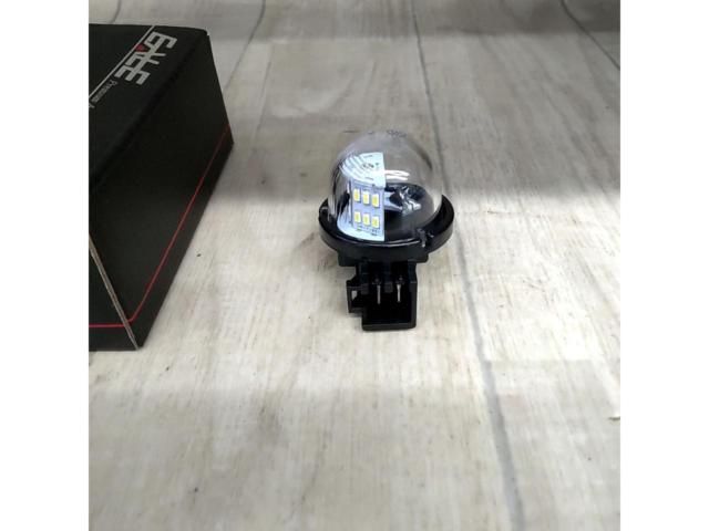 【EALE】 LED ライセンスランプ (ナンバー灯) ■MK52S ワゴンR