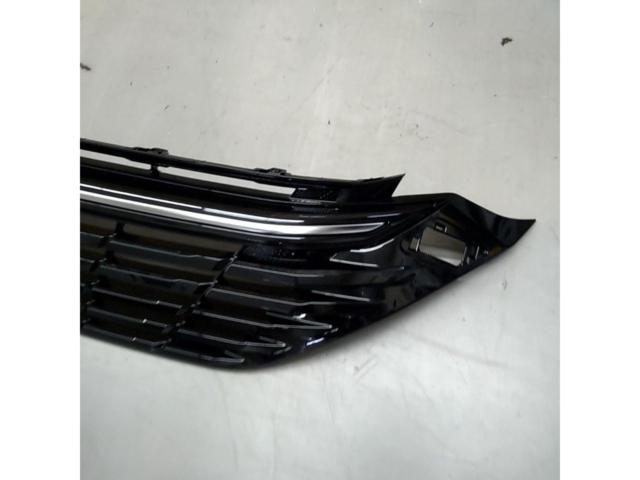 【スバル純正】  純正グリル  ■  レイバック S:HEV