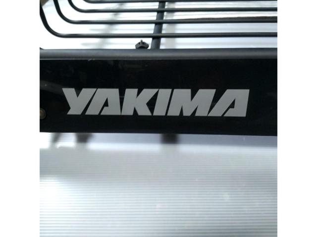 【YAKIMA】 ルーフラック
