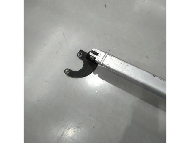 SPOON
Front tower bar
■
EG6
Civic