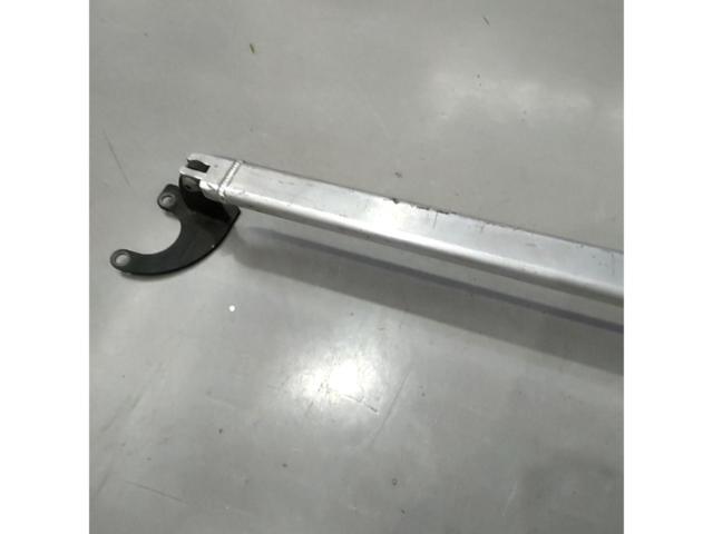 SPOON
Front tower bar
■
EG6
Civic