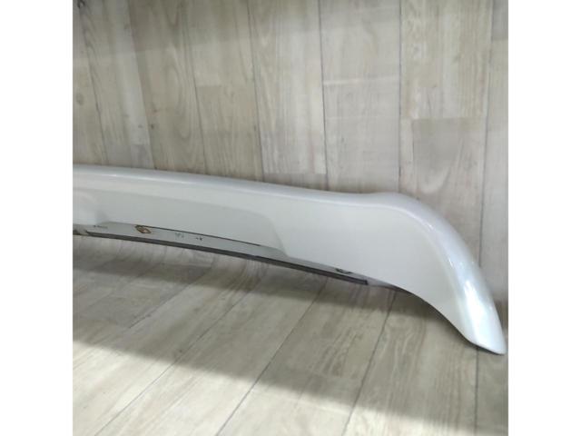 【トヨタ純正】  純正オプションリアウイング  ■  200系ハイエース  ナローボディ