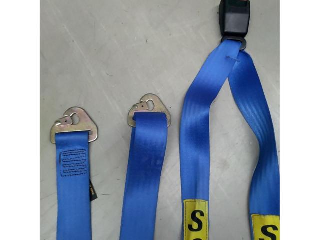 sabelt
4x4
4-point seat belt
2 inches
blue