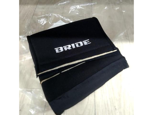 BRIDE
Tuning putt
Knee
K03APO
black
1 pieces