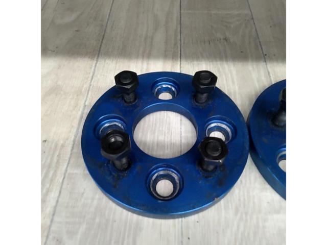 【ノーブランド】15mmワイドトレッドスペーサー 100-4H M12×P1.5