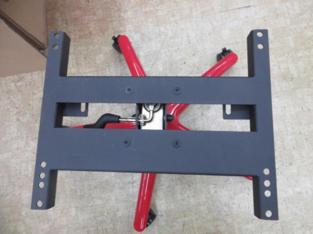 STRASSE
Gaming chair
Chair base