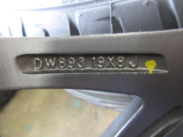 BADX 632 LOXARNY LOXARNY MULTI FORCHETTA+ KENDA KR20 235/35R19