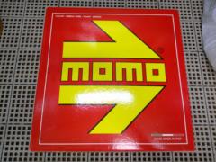 RX2609-704  MOMO  VOLANTE  ステアリング