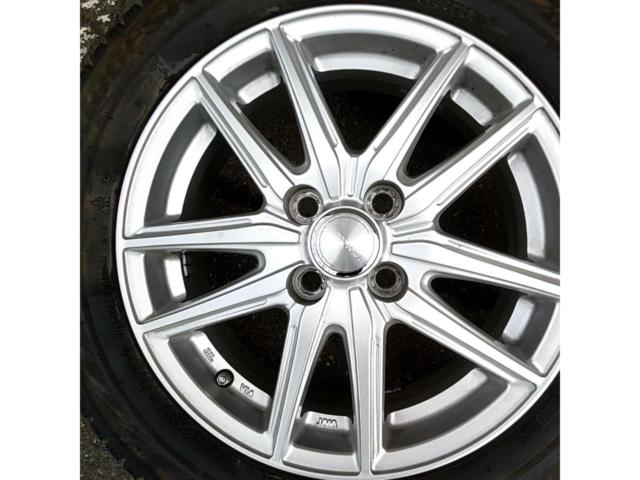 RX2609-0160
BRIDGESTONE
ECO
FORME
CRS20
This product includes only the four wheels.