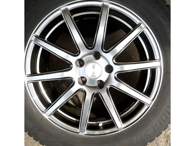 RX2609-0167
BRIDGESTONE
ECO
FORME
CRS
131
This product includes only the four wheels.