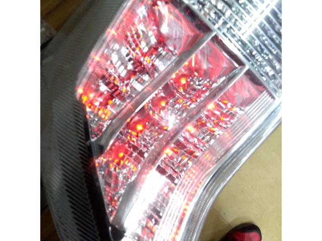 RX2609-0216 トヨタ  純正LEDテールランプ 左右セット