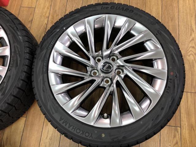Genuine LEXUS parts
Lexus ES genuine tires + Yokohama IceGuard iG70 tires