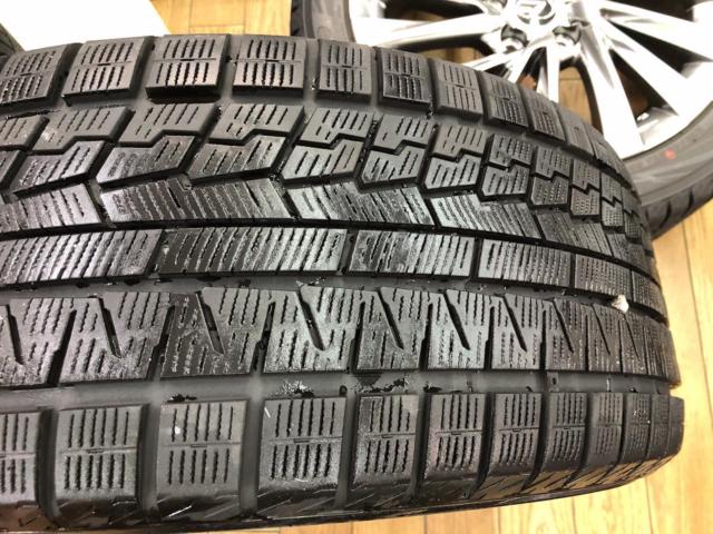 Genuine LEXUS parts
Lexus ES genuine tires + Yokohama IceGuard iG70 tires