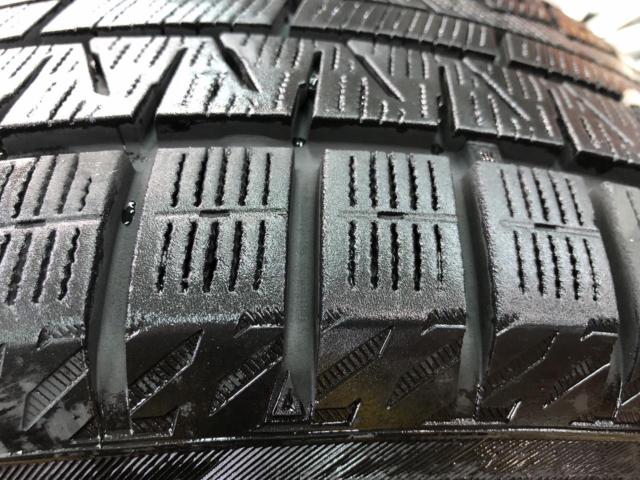 Genuine LEXUS parts
Lexus ES genuine tires + Yokohama IceGuard iG70 tires