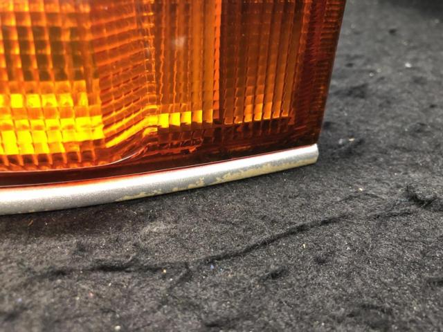 Genuine Toyota 100 Series Hiace Super GL Late Model Turn Signal Lamp Set (Left and Right)