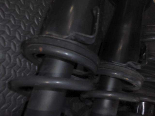 トヨタ純正 200系クラウン純正サスキット
