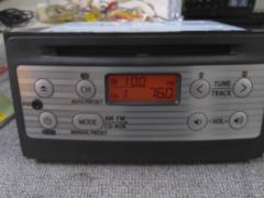 Daihatsu genuine CD tuner deck
86180-B 2670