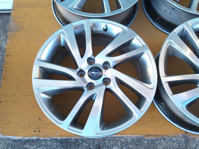 スバル純正 WRX S4純正ホイール