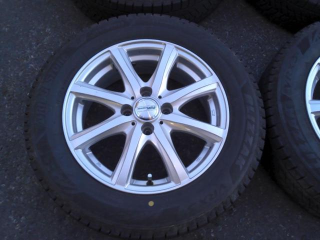DUNLOP MACBES + BRIDGESTONE BLIZZAK VRX3
