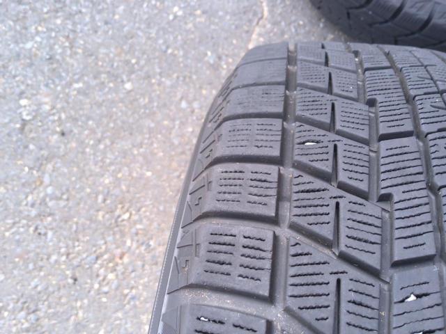 Toyota genuine
15 spoke
+
YOKOHAMA
iceGUARD
iG60