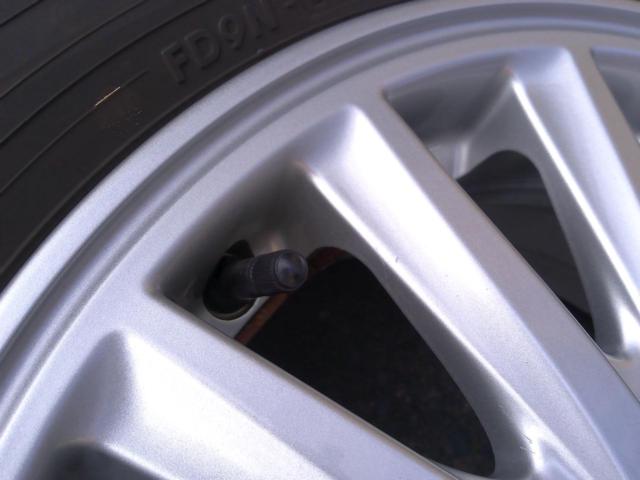 Toyota genuine
15 spoke
+
YOKOHAMA
iceGUARD
iG60